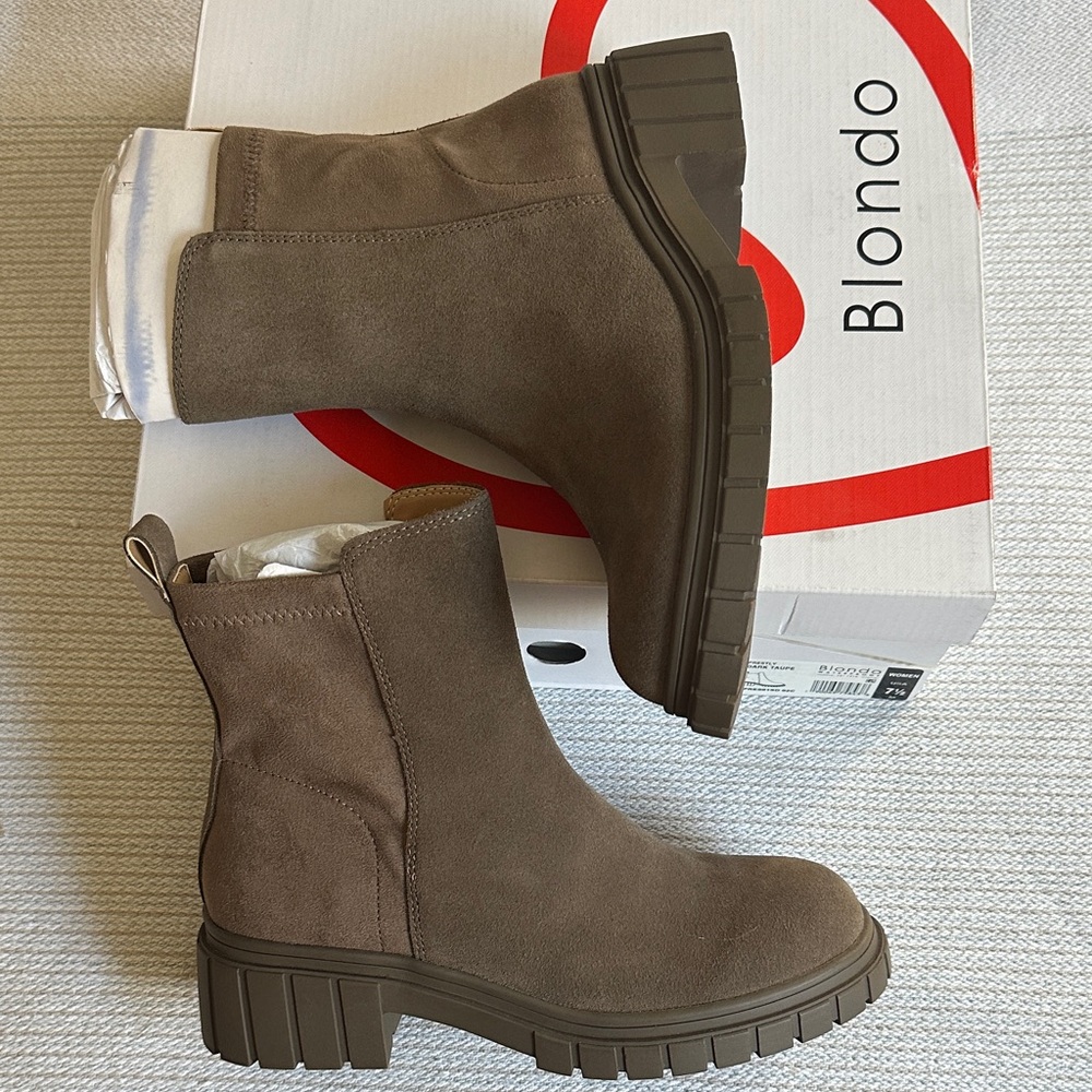 Blondo Women's Dark Taupe Ankle Bootie